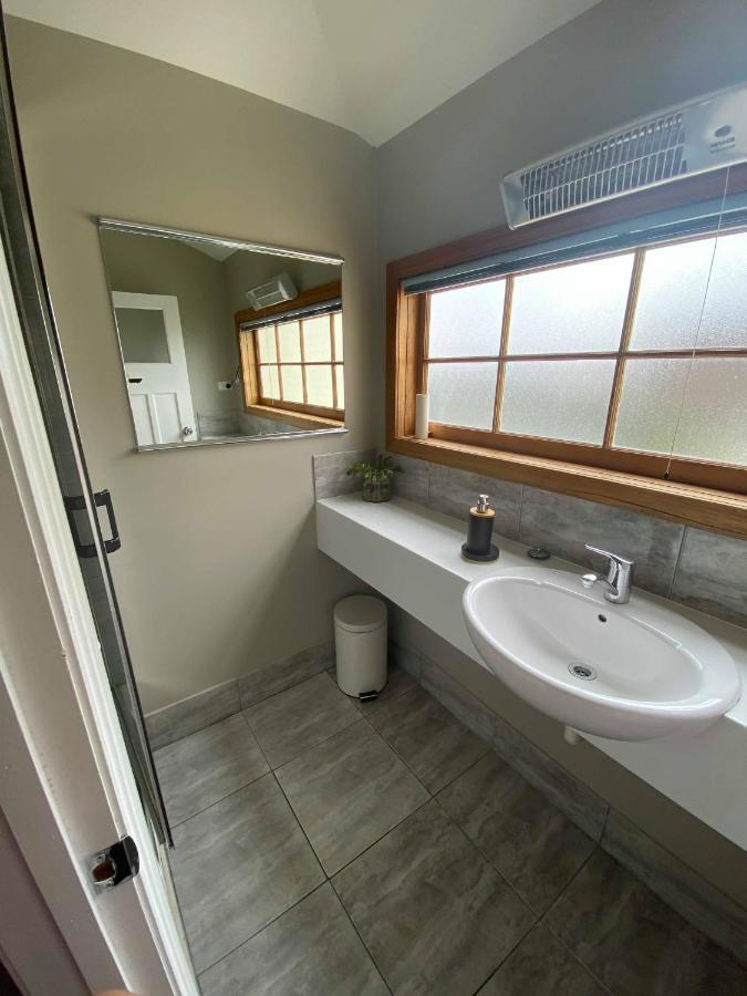 Edinburgh Gallery Bed & Breakfast Hobart Exterior foto